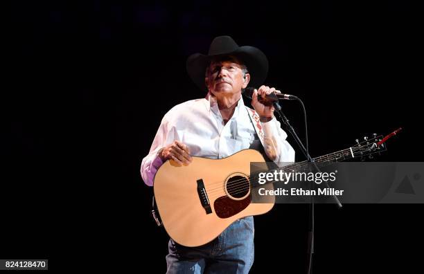 Recording artist George Strait mixes up his Two Nights of Number Ones performing all 60 No. 1's as part of his Strait to Vegas Exclusive Worldwide...