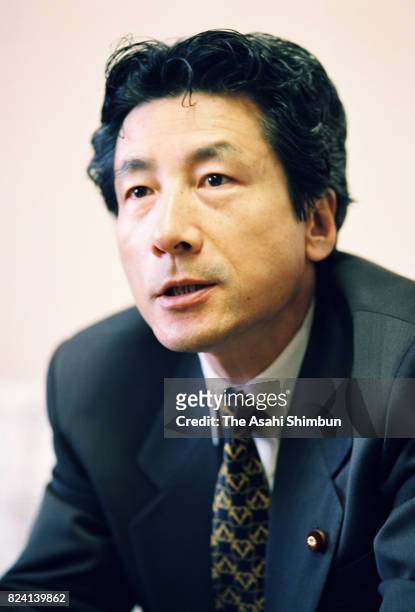 Lawmaker Junichiro Koizumi speaks during the Asahi Shimbun interview on November 8, 1994 in Tokyo, Japan.