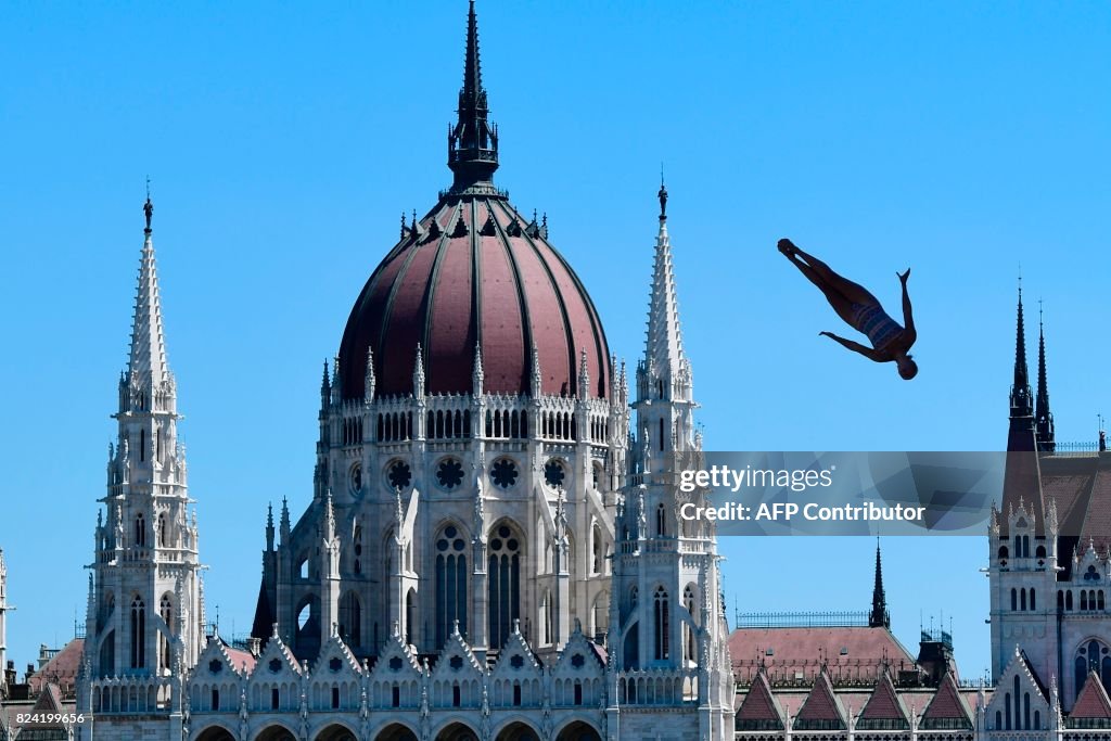 SWIM-WORLD-HIGH-DIVING-WOMEN