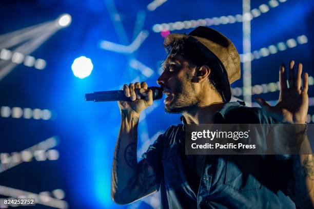 Fabrizio Moro concert at Molfetta at the Amphitheater of Ponente is part of the exhibition Luci e Suoni a Levante, promoted by the Fondazione...