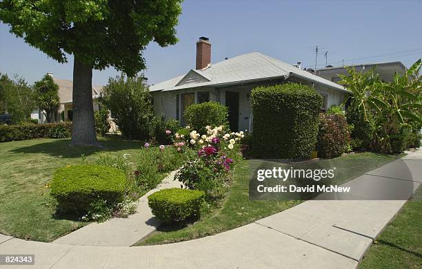 The home of actor Robert Blake's friend Sean Stanek May 5, 2001 is where Blake ran for help after his wife was shot dead the night before in Los...