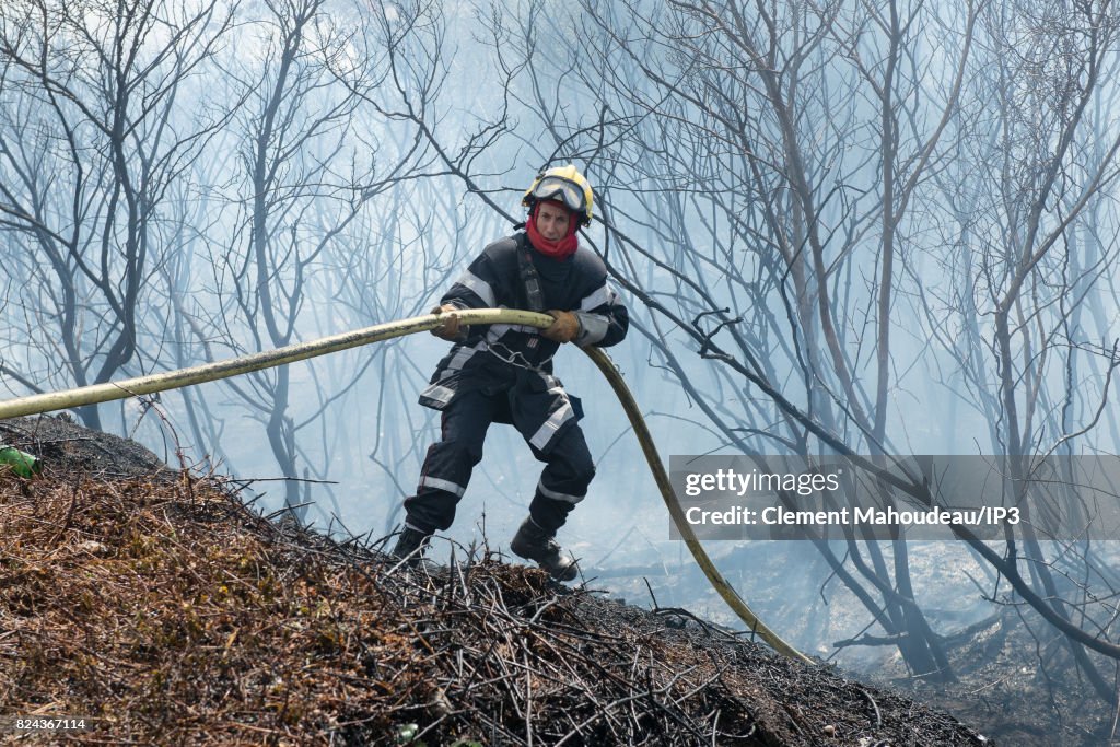 Intervention Of Firefighters To Extinguish The Fires In The South of France and To Help the Population.