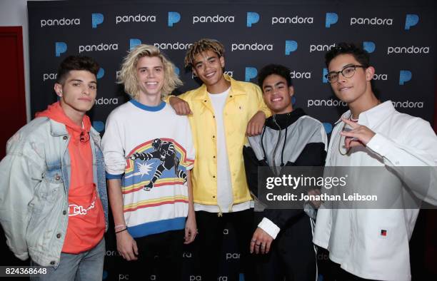 Zion Kuwonu Photos and Premium High Res Pictures - Getty Images