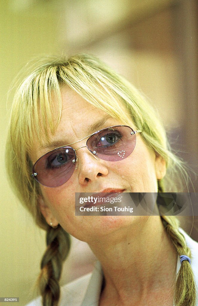 Twiggy Launches New Fragrance