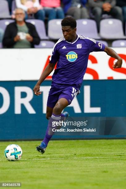 Kwasi Okyere Wriedt of Osnabrueck during the 3. Liga match between VfL Osnabrueck and SV Wehen Wiesbaden at Bremer Bruecke on July 28, 2017 in...