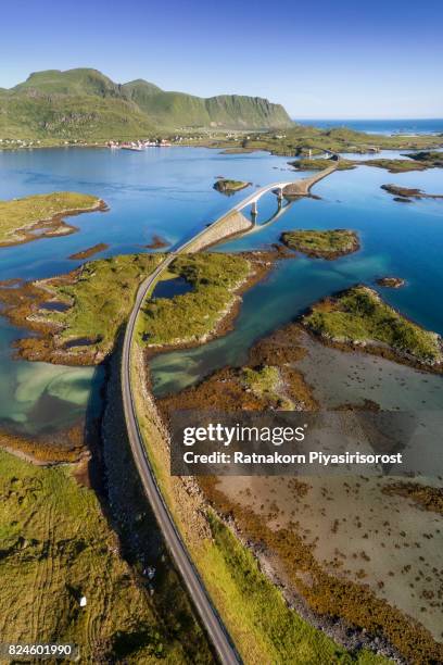 bridge across island in lofoten, norway - reine lofoten stock pictures, royalty-free photos & images