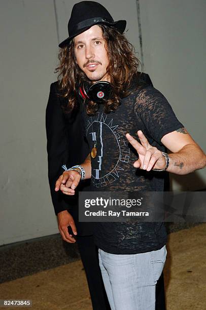 Ciesco Rapper 289 Cisco Singer Stock Photos, High-Res Pictures, and Images - Getty Images