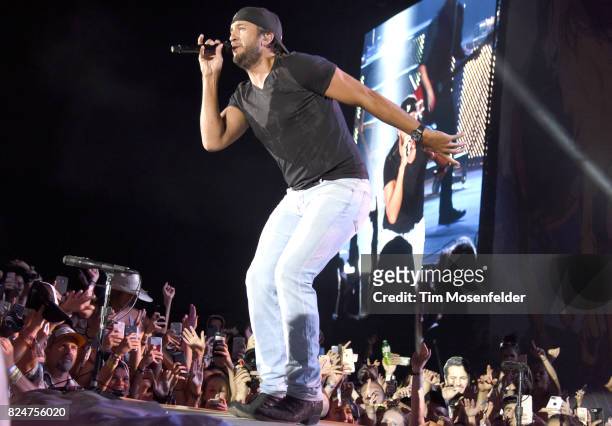 Luke Bryan performs during Watershed 2017 at the Gorge Amphitheatre on July 30, 2017 in George, Washington.