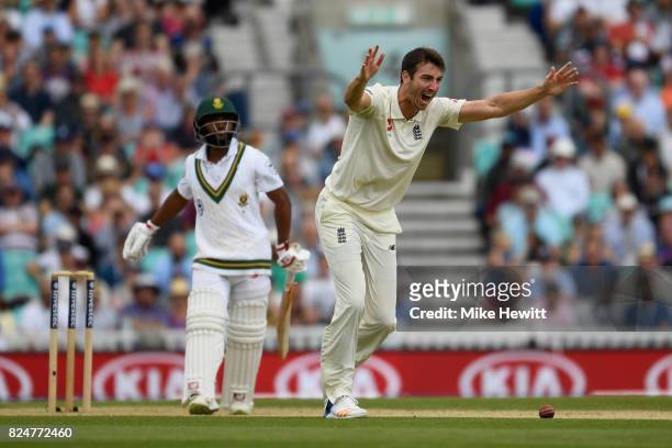 Toby Roland-Jones of England traps Temba Bavuma of South Africa lbw during the 3rd Investec Test between England and South Africa at The Kia Oval on...