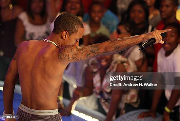 Bow Wow performs at the taping of the 2,000th episode of "106 & Park" at the BET studios on August 19, 2008 in New York City.