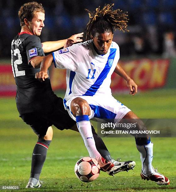 Pando Ramirez 747 Mateo Flores Stadium Stock Photos, High-Res Pictures, and Images ...