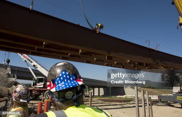 Ohio Car Ramping Rthe Exit Ramp 156 Highway Exit Ramp Stock Photos, High-Res Pictures, and Images ...