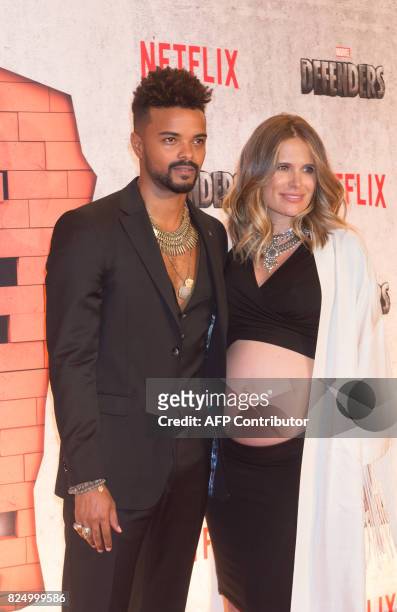 Eka Darville and Leela Darville arrive for the Netflix premiere of Marvel's "The Defenders" on July 31, 2017 in New York. / AFP PHOTO / Bryan R. Smith