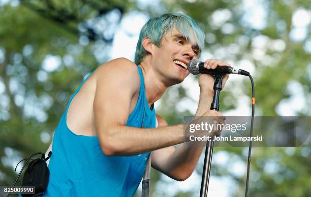 Awstem Knight Awsten Knight Photos and Premium High Res Pictures - Getty Images