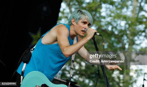 Awstem Knight Awsten Knight Photos and Premium High Res Pictures - Getty Images