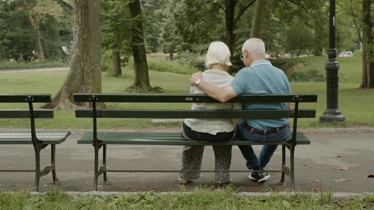 Sneging 42,879 Snogging Stock Videos, Footage, & 4K Video Clips - Getty Images