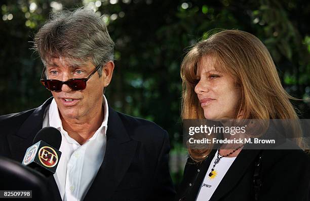 Eric Roberts Wife Photos and Premium High Res Pictures - Getty Images
