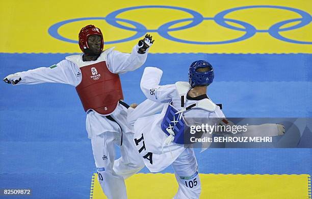 Ivory Fights 172 Sebastian Sarmiento Stock Photos, High-Res Pictures, and Images ...