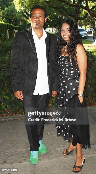 Actor Mario Van Peebles and Chitra Sukhu attend the Black and White Gala for Barack Obama at a private residence on August 21, 2008 in Beverly Hills,...