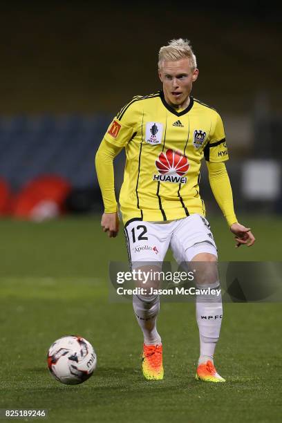 Adam Parkhouse of the Phoenix kicks the ball during the FFA Cup round of 32 match between the Western Sydney Wanderers and the Wellington Phoenix at...