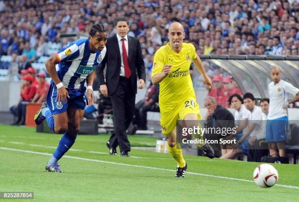 Alvaro Pereira / Borja Valero - - Porto / Villarreal - 1/2 Finale Aller de la Ligue Europa 2011 -