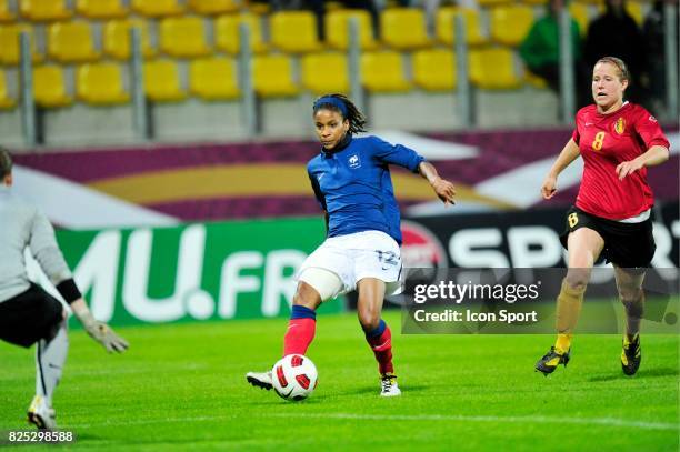 Elodie THOMIS - - France / Belgique - Match Amical - Preparation a la Coupe du Monde -Stade de L'Epopee-Calais,