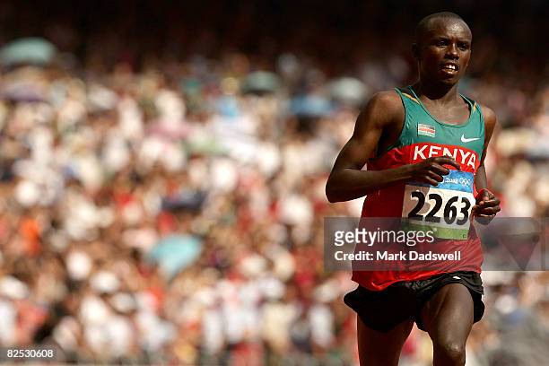 Sammy Wanjiru of Kenya runs in the Men's Marathon in the National Stadium during Day 16 of the Beijing 2008 Olympic Games on August 24, 2008 in...