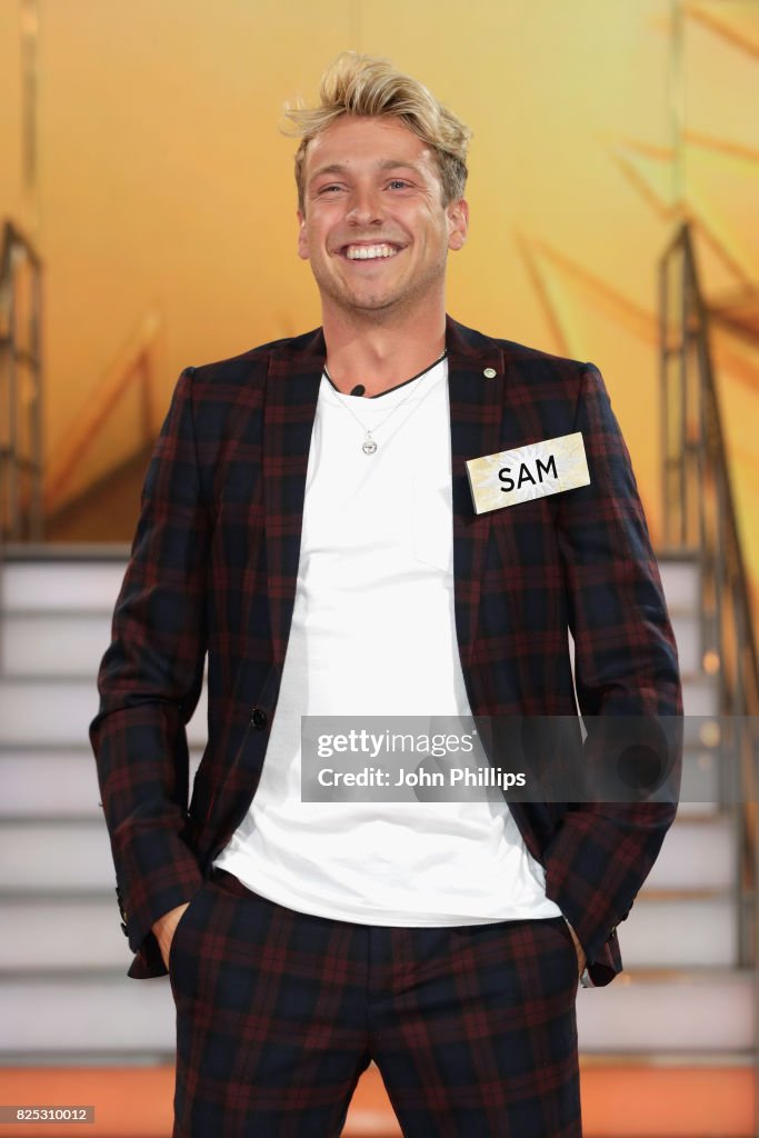Celebrity Big Brother - Launch Night