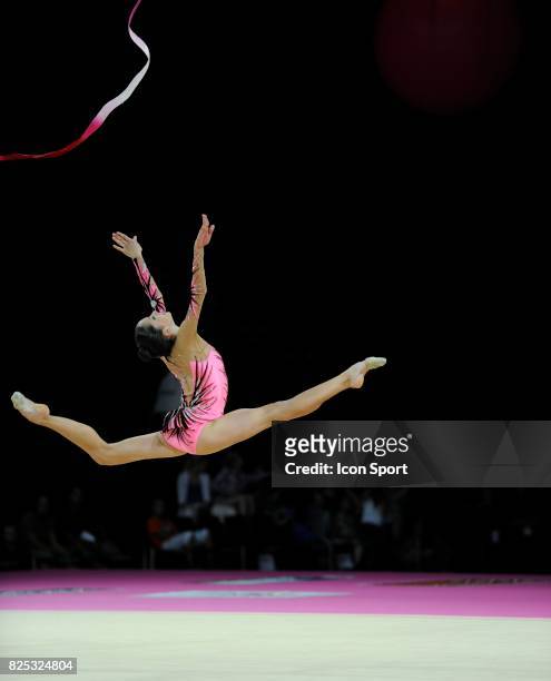 Neta Rivkin - Ruban - - Championnats du Monde de Gymnastique Rythmique et Sportive 2011 - GRS - Montpellier -