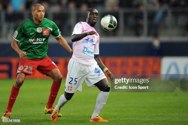 Yannick SAGBO / Habib BELLAID - - Sedan / Evian Thonon - 30e journee Ligue 2,