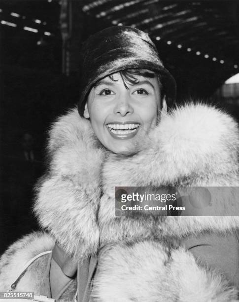 American jazz singer Lena Horne arrives at Paddington Station from Plymouth, on the 'Liberte' boat train, 24th March 1961. She is in London to appear...