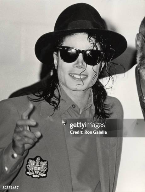 Jackson 179 Michael Jackson 1991 Photos & High Res Pictures - Getty Images