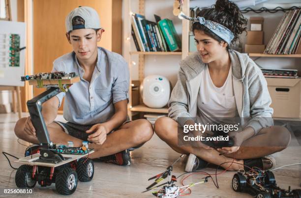 Science Hobby Diy Science Kit Photos and Premium High Res Pictures - Getty Images