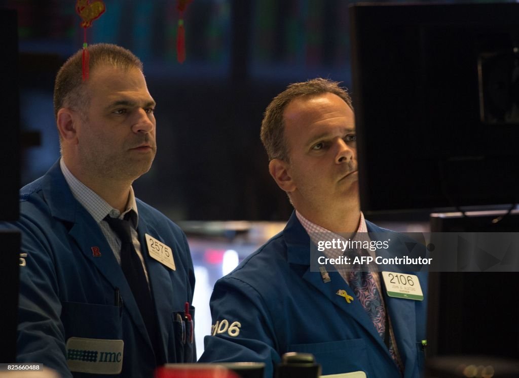 US-ECONOMY-STOCK MARKET