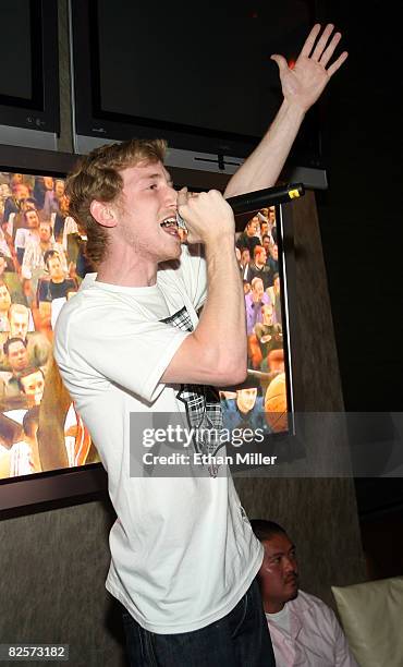 Asher Roth The Rapper 47 Undrcrwn Experience At The Palms Hardwood Suite Stock Photos, High ...