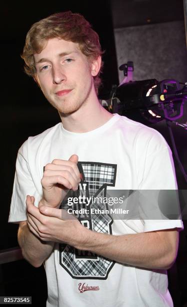Asher Roth The Rapper 47 Undrcrwn Experience At The Palms Hardwood Suite Stock Photos, High ...