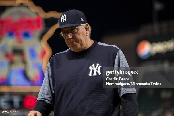 Larry Rothschild Signature Larry Rothschild Photos and Premium High Res Pictures - Getty Images