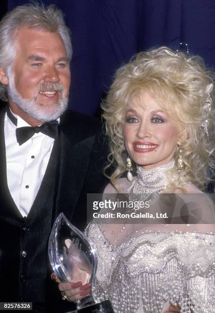 Musicians Kenny Rogers and Dolly Parton attend the 14th Annual People's Choice Awards on March 13, 1988 at 20th Century Fox Studios in Century City,...