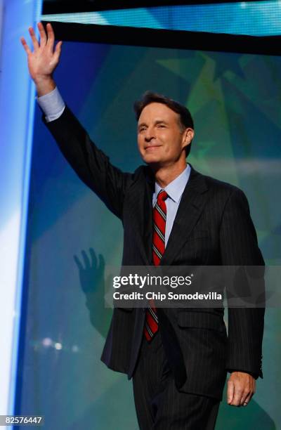 Sen. Evan Bayh walks on stage during day three of the Democratic National Convention at the Pepsi Center August 27, 2008 in Denver, Colorado. U.S....