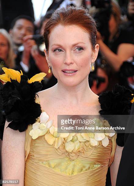Actress Julianne Moore arrives at the "Blindness" premiere during the 61st Cannes International Film Festival on May 14, 2008 in Cannes, France.