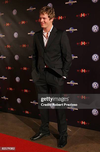 Actor Luke Ford arrives for the premiere of 'The Mummy' at the Hoyts Melbourne Central Cinemas on August 28, 2008 in Melbourne, Australia.