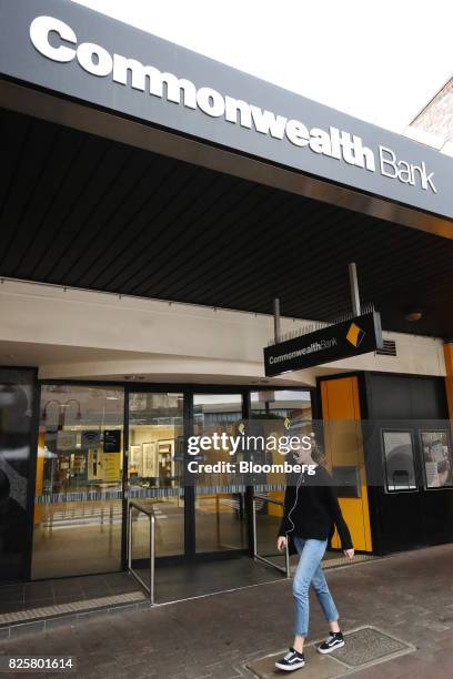 Commbank Images 25,056 Commbank Stock Photos, High-Res Pictures, and Images - Getty Images