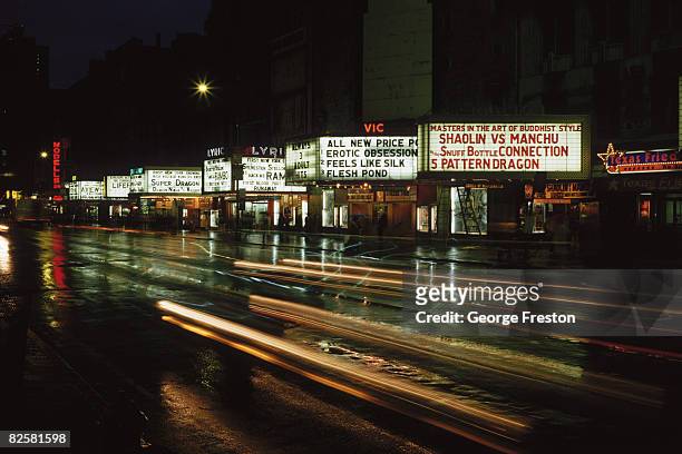 2nd street by night - 1977 stock pictures, royalty-free photos & images