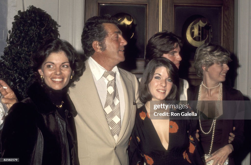 Actor/Singer Dean Martin, wife Catherine Hawn and his daughter, Gina ...