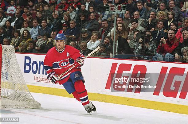 Mike Recchi Mark Recchi Flyers Photos and Premium High Res Pictures - Getty Images
