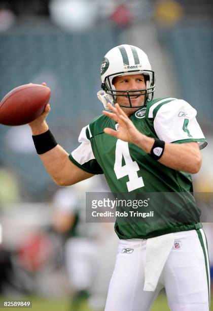 Brett Favre of the New York Jets warms up before a preseason game against the Philadelphia Eagles at Lincoln Financial Field on August 28, 2008 in...