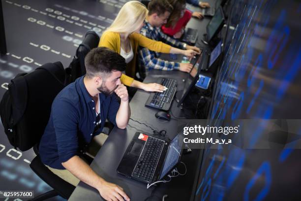 students learning computer programming - computer lab stock pictures, royalty-free photos & images