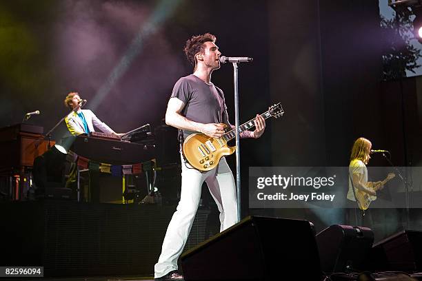 Jesse Carmichael,Adam Levine,and James Valentine of Maroon 5 perform live in concert at the Verizon Wireless Music Center on August 28, 2008 in...