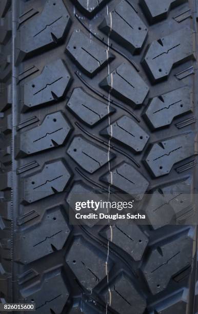 close up of the treads on a tire - bike tyre stock pictures, royalty-free photos & images