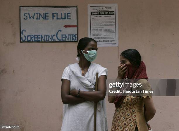 Swine Flu in Mumbai - People gathered in Bhagvati hospital for swine flu test at borivali